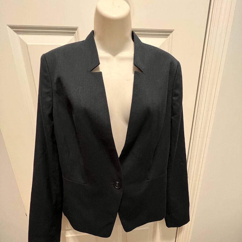 Ann Taylor size 8 blue blazer